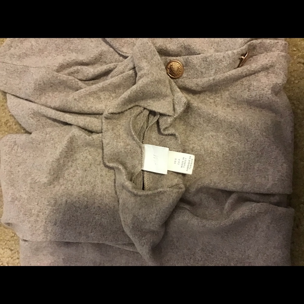 H&M - Picture 6 of 7